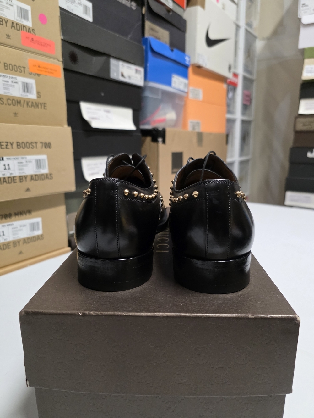 Gucci Black Betis Glamour Studded Lace Up Oxford - Picture 4 of 14